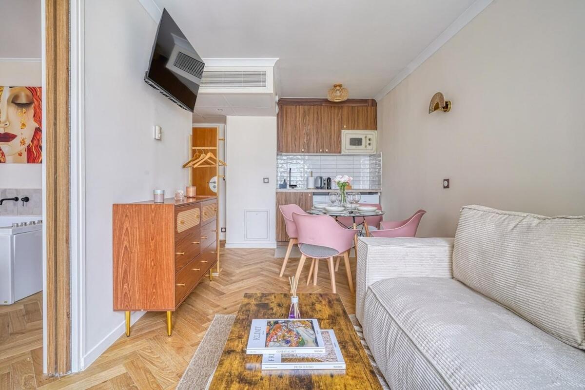 Inn Place To Be Paris La Defense Courbevoie Esterno foto